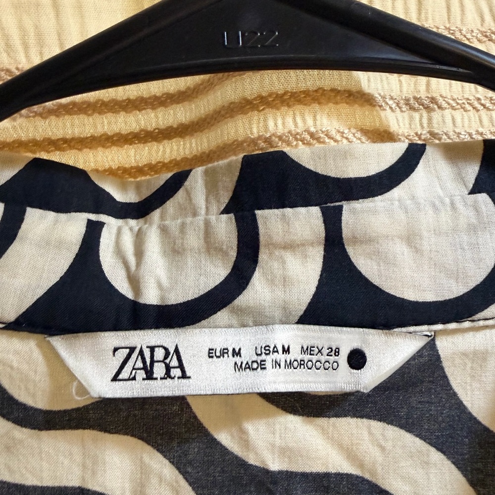 Zara Black & Cream Geometric Button-Up Top and Draw String Pants Set - Picture 2 of 3